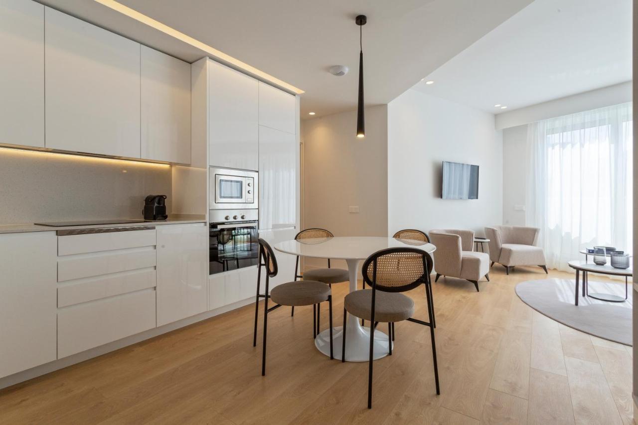 Uma Suites O'Donnell Madrid Exterior foto